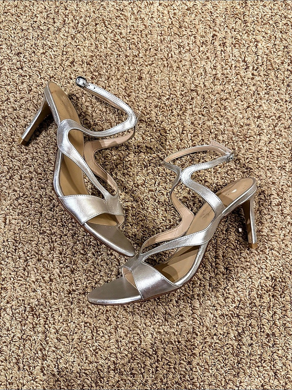 Stuart Weitzman Strappy Heels in Silver US 9.5
